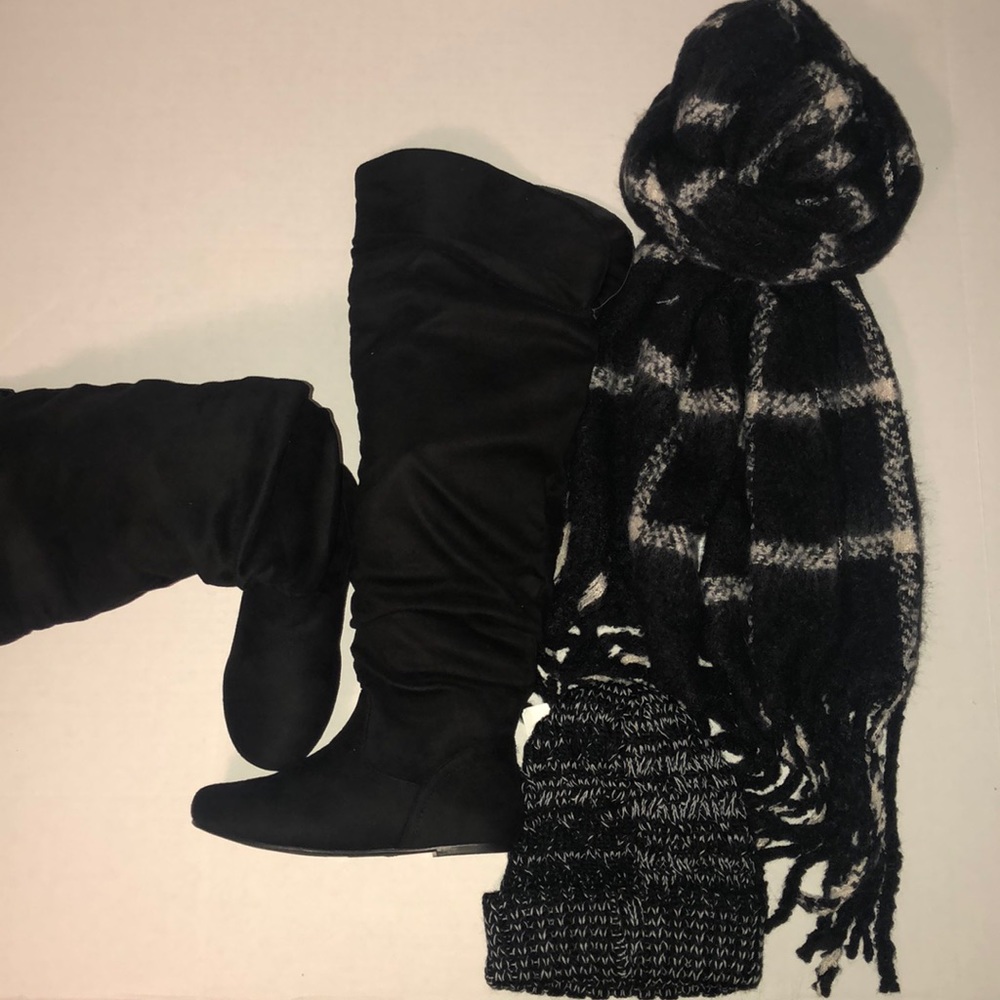 Black boot set